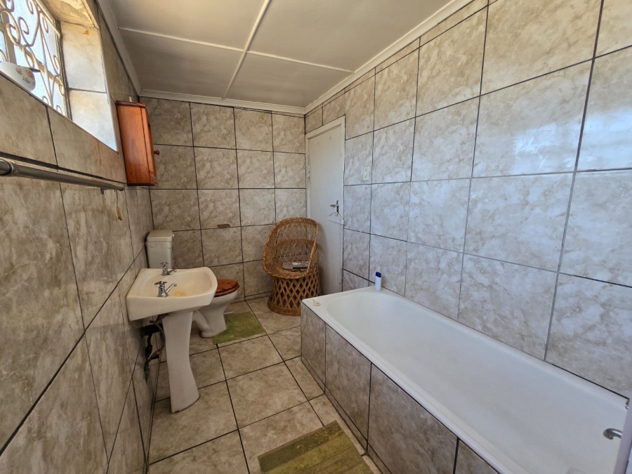 3 Bedroom Property for Sale in Potchefstroom South North West